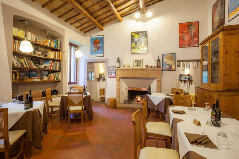 Relais Borgo Lizori Country House Campello sul Clitunno Bagian luar foto
