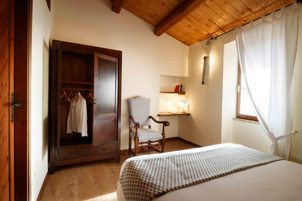 Relais Borgo Lizori Country House Campello sul Clitunno Bagian luar foto