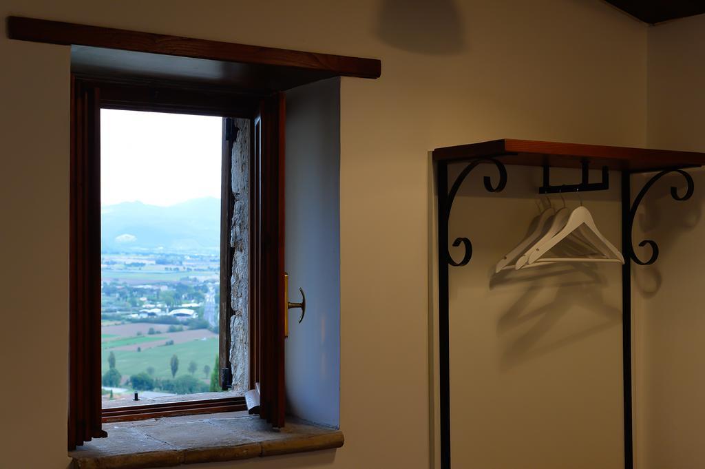 Relais Borgo Lizori Country House Campello sul Clitunno Bagian luar foto
